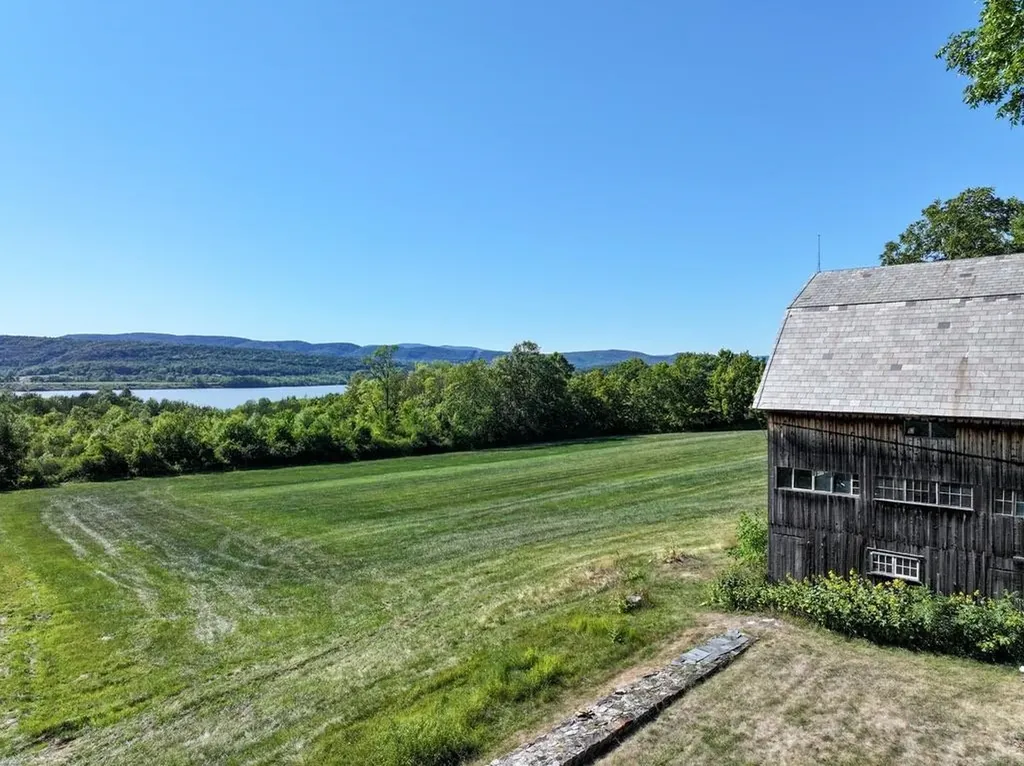 157 Stevens Orchard Road Orwell VT 05760