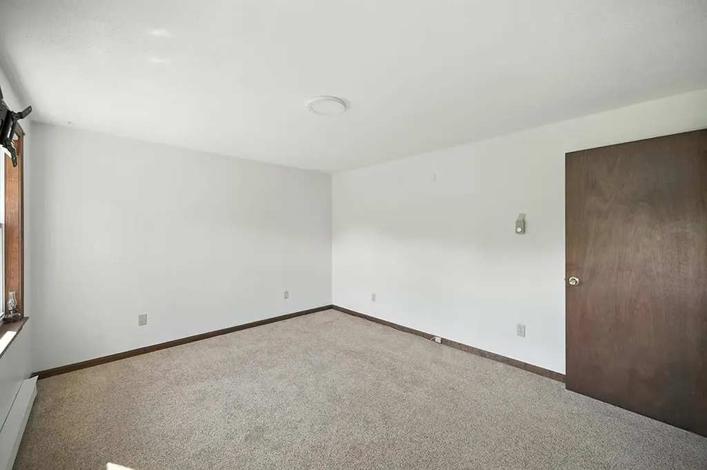 2 North Broadway Atkinson NH 03811