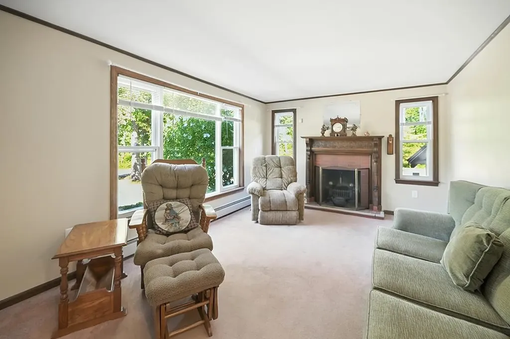 2 North Broadway Atkinson NH 03811