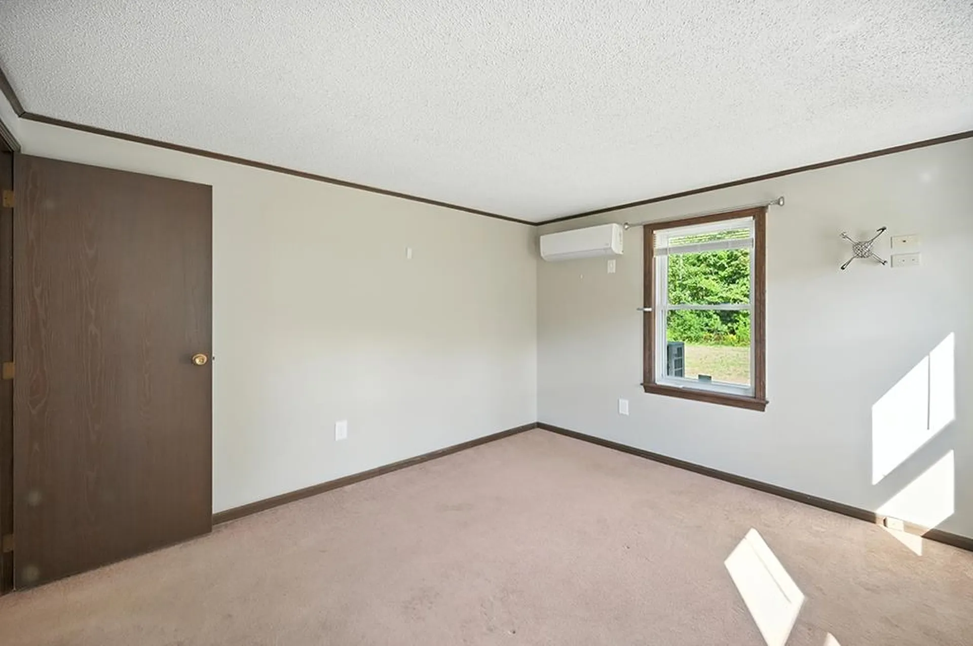 2 North Broadway Atkinson NH 03811