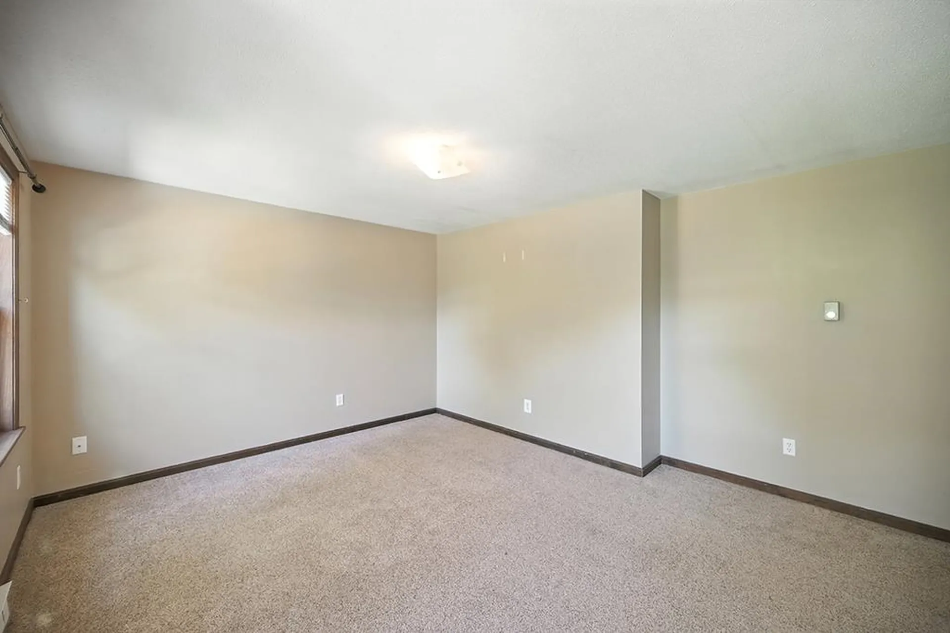 2 North Broadway Atkinson NH 03811