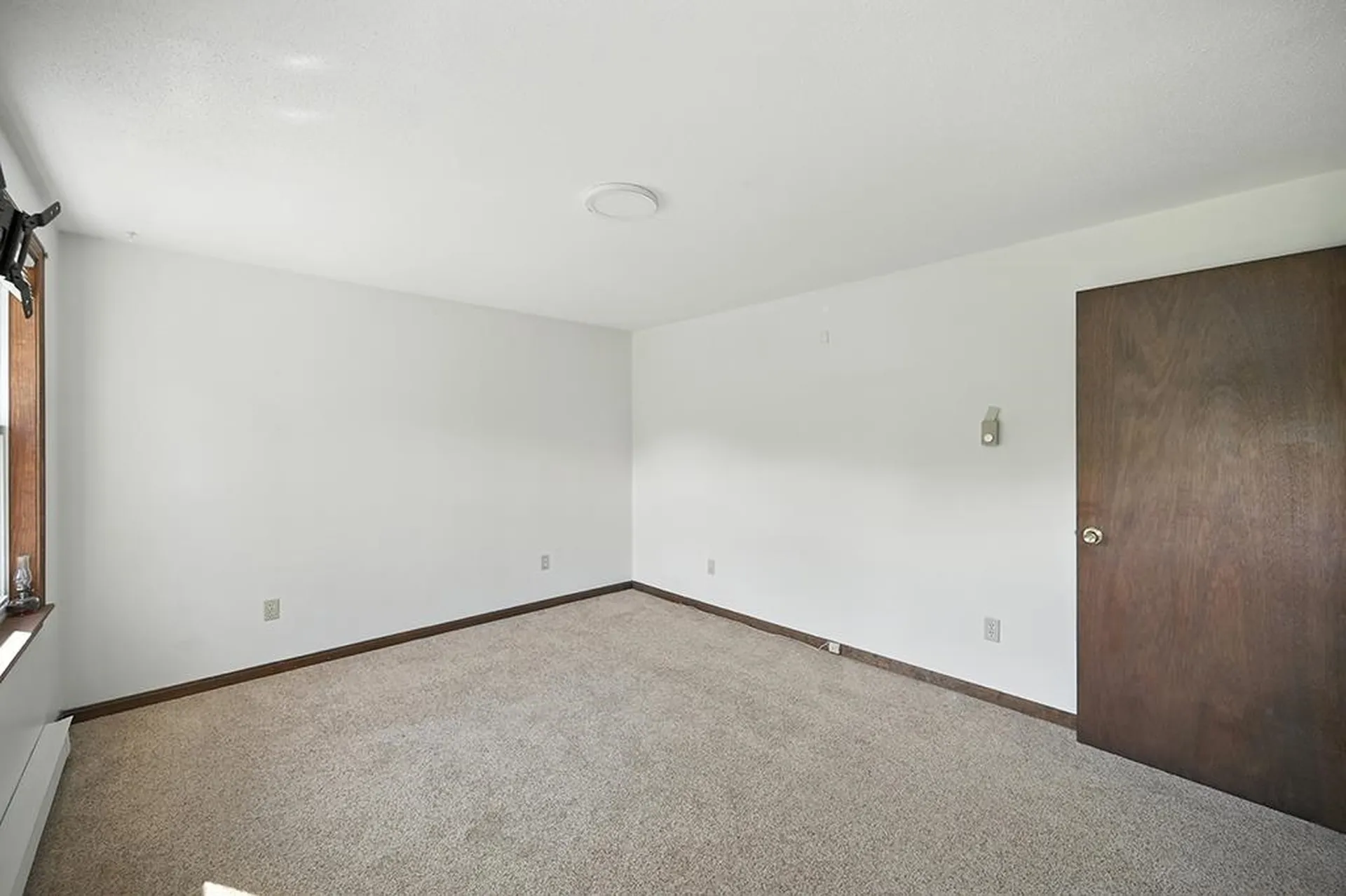 2 North Broadway Atkinson NH 03811