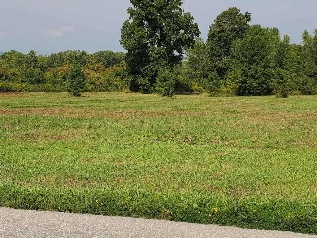 124 Tuppers Crossing Ferrisburgh VT 05456