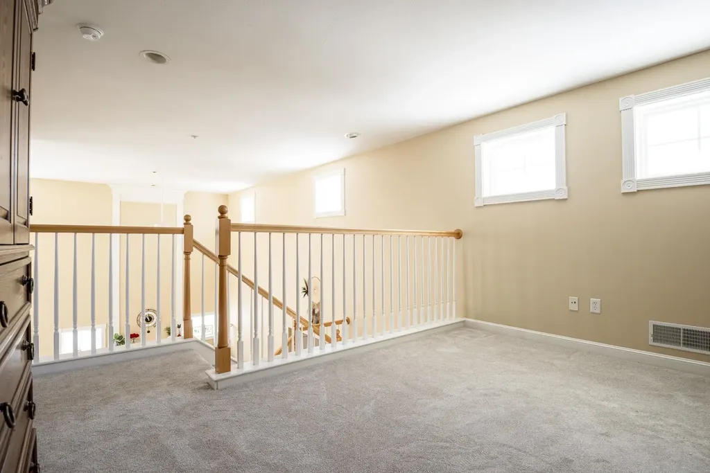 21 Eastridge Drive Peterborough NH 03458