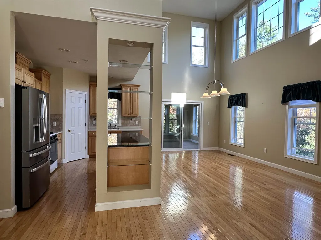 21 Eastridge Drive Peterborough NH 03458