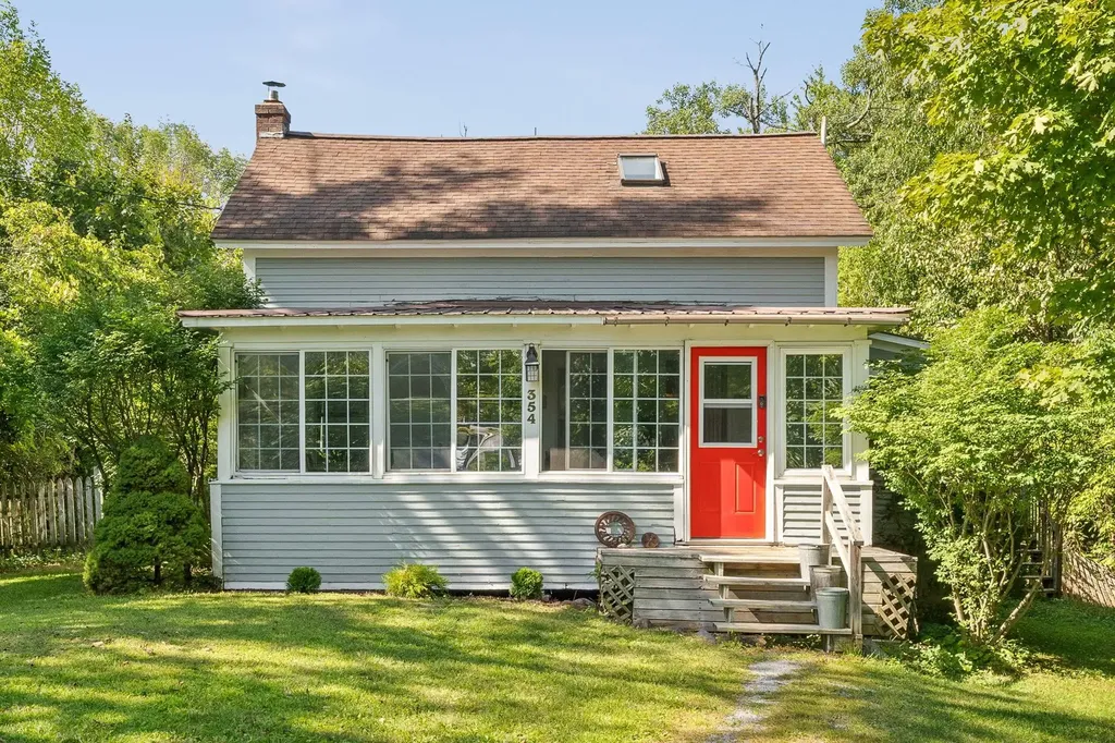 354 Quaker Street Ferrisburgh VT 05473