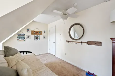 6 Independence Way Laconia NH 03246