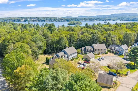 6 Independence Way Laconia NH 03246