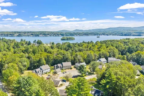 6 Independence Way Laconia NH 03246