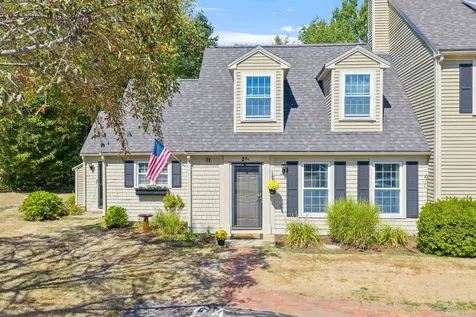 6 Independence Way Laconia NH 03246