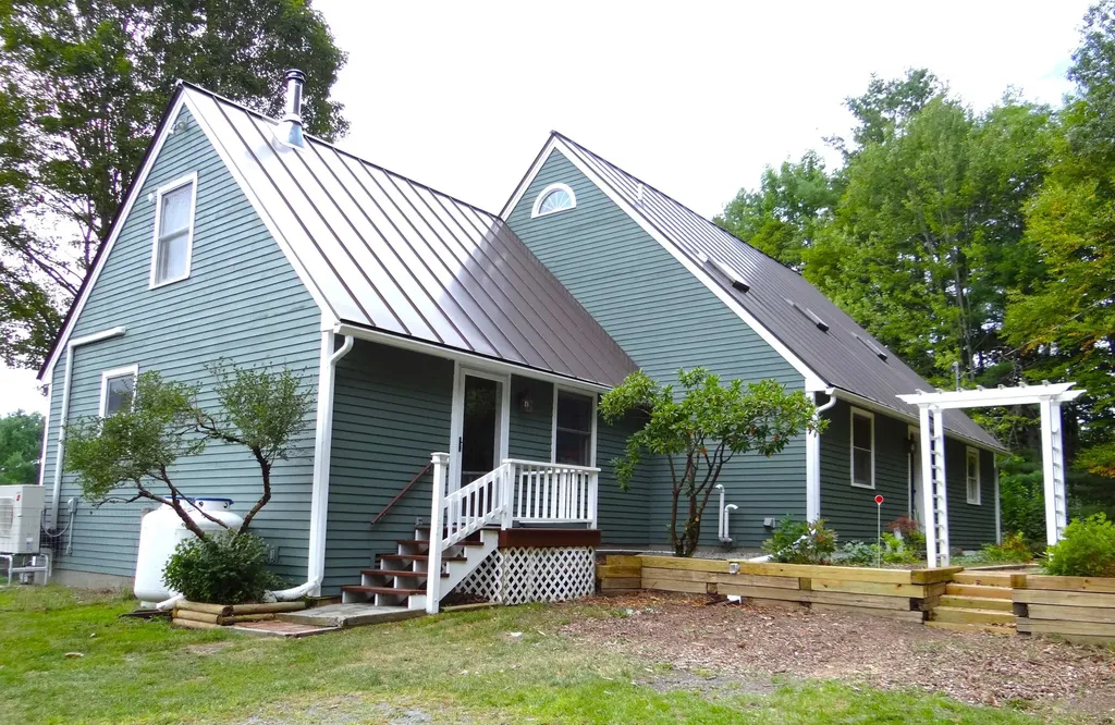 647 Pero Hill Thetford VT 05075