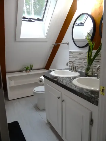 647 Pero Hill Thetford VT 05075