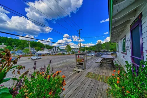 36 River Road Sunapee NH 03782