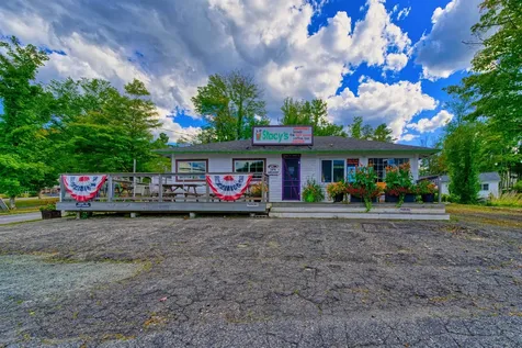 36 River Road Sunapee NH 03782