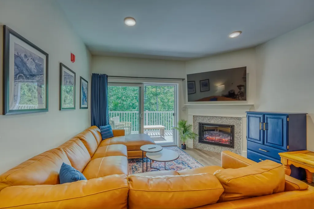 16 Twin Tip Terrace Lincoln NH 03251