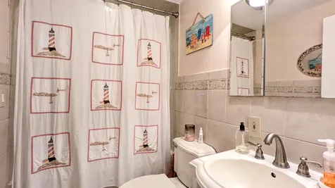 6 Neal Shore Road Meredith NH 03253