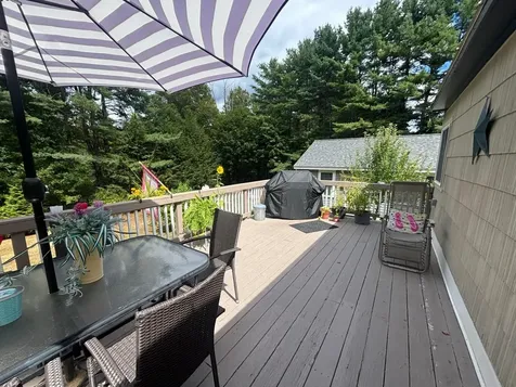 6 Neal Shore Road Meredith NH 03253