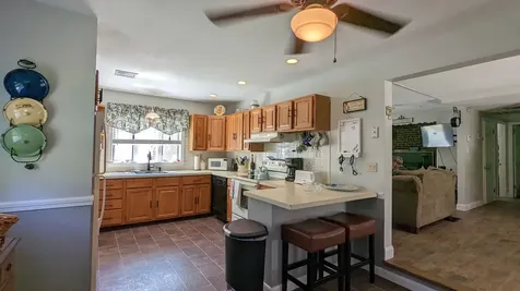 6 Neal Shore Road Meredith NH 03253