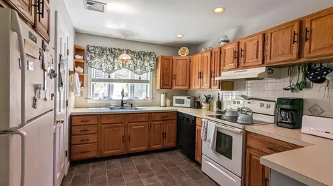 6 Neal Shore Road Meredith NH 03253