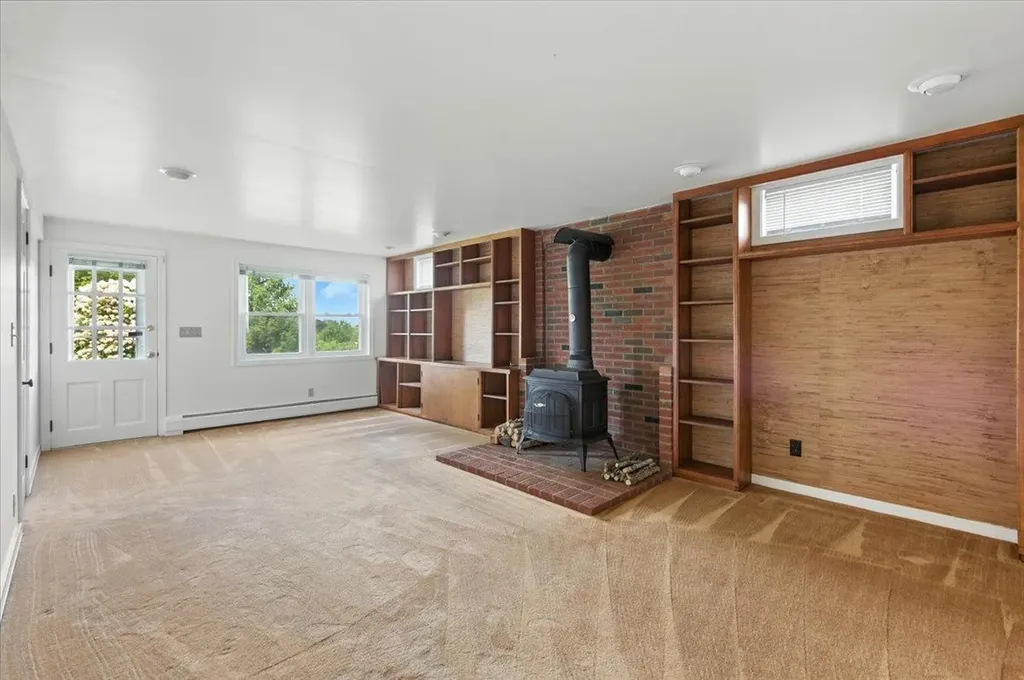 484 East Montpelier Road Barre Town VT 05641