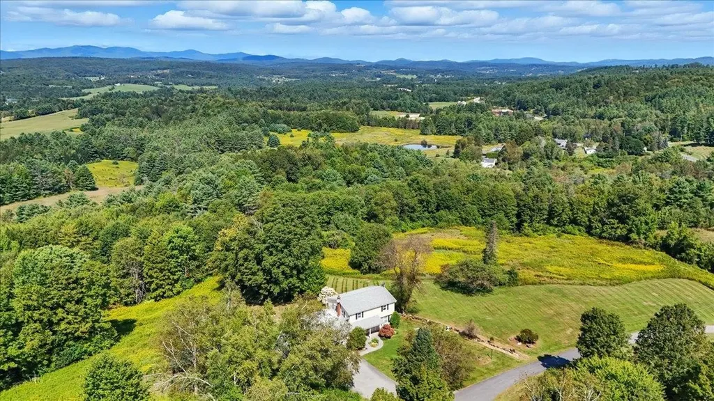 484 East Montpelier Road Barre Town VT 05641