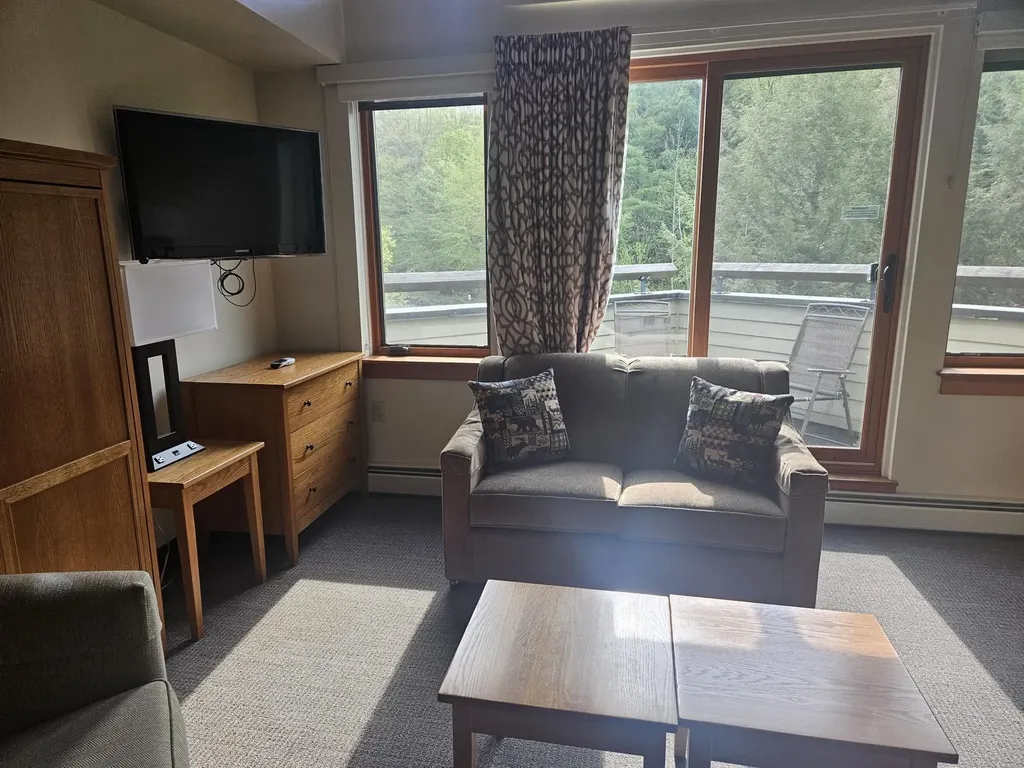 90 Loon Mountain Road Lincoln NH 03251