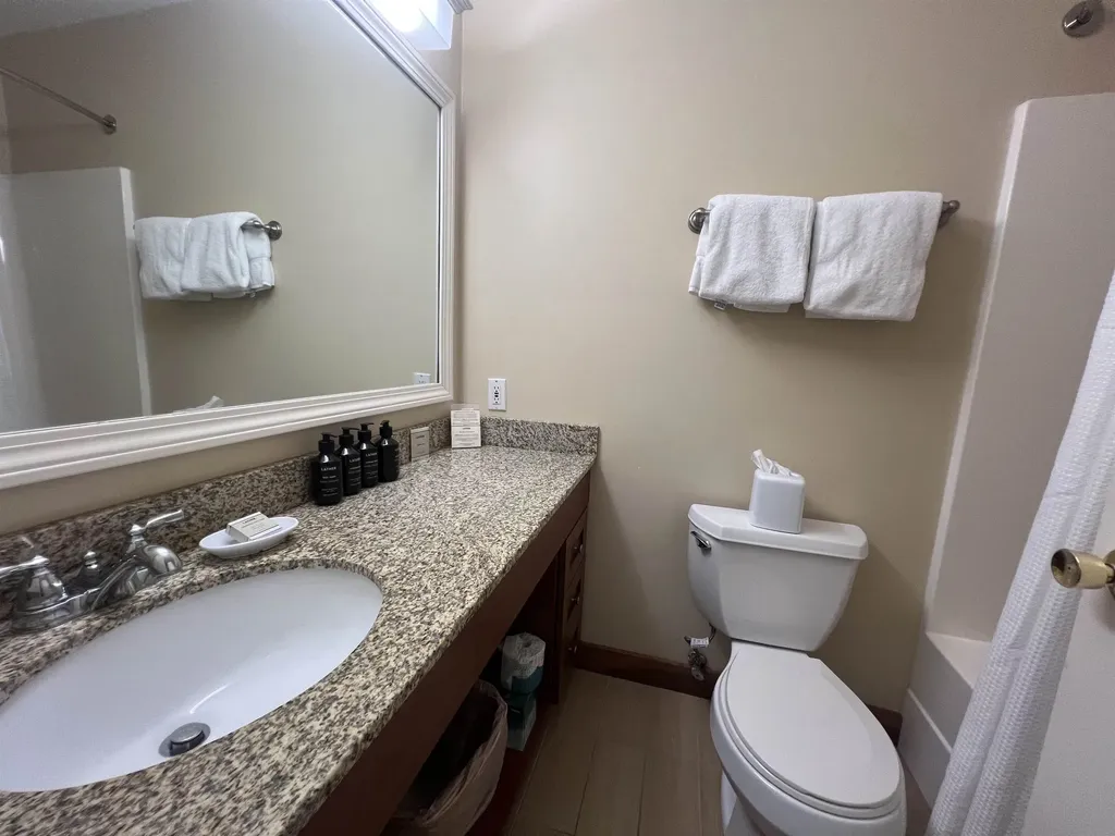 226/228, Qtr 2 Grand Summit Way Dover VT 05356