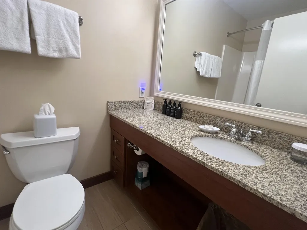 226/228, Qtr 2 Grand Summit Way Dover VT 05356