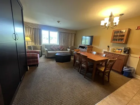 226/228, Qtr 2 Grand Summit Way Dover VT 05356