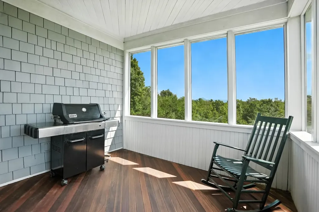 699 Nob Hill Road Williston VT 05495