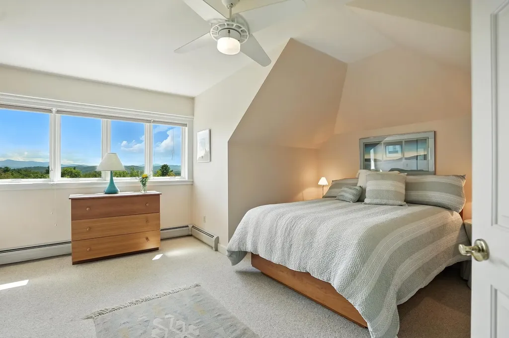 699 Nob Hill Road Williston VT 05495