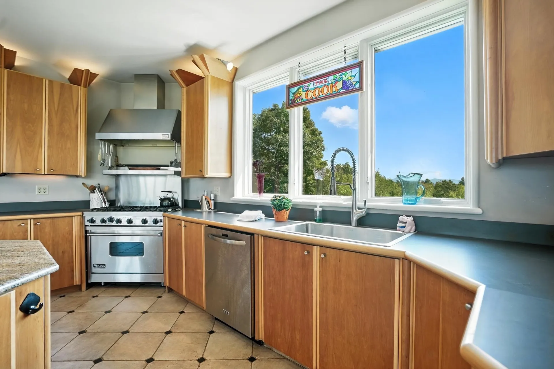 699 Nob Hill Road Williston VT 05495