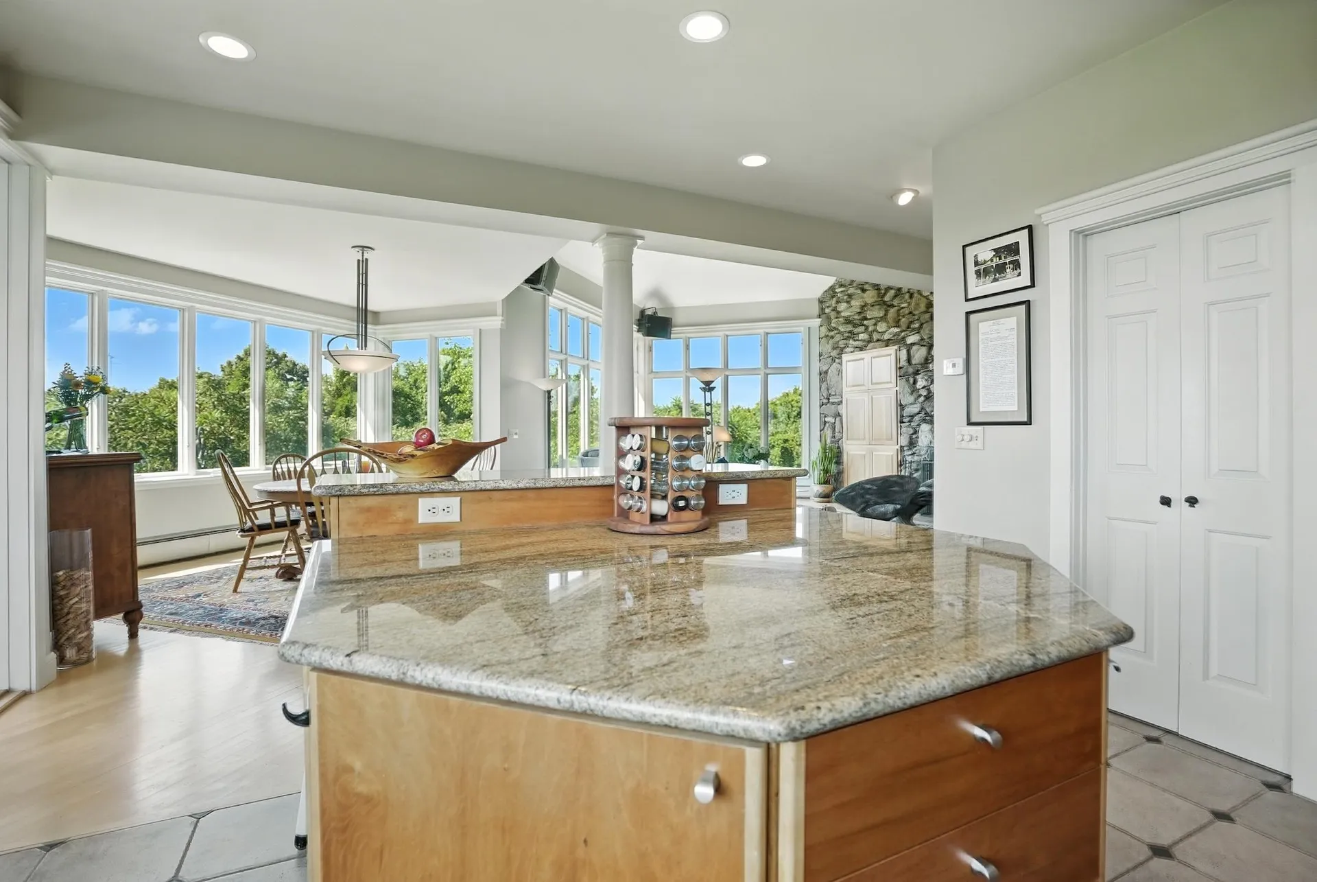 699 Nob Hill Road Williston VT 05495