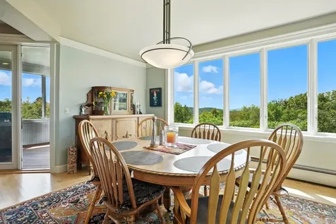 699 Nob Hill Road Williston VT 05495