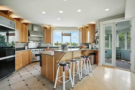 699 Nob Hill Road Williston VT 05495