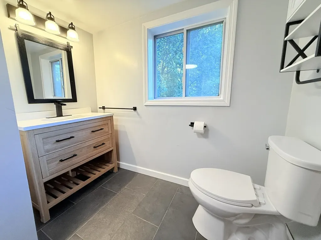 658 Chestnut Street Claremont NH 03743