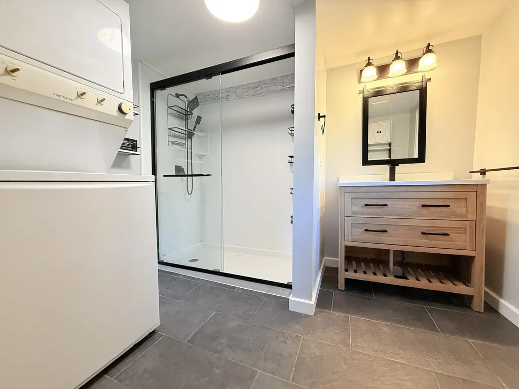 658 Chestnut Street Claremont NH 03743