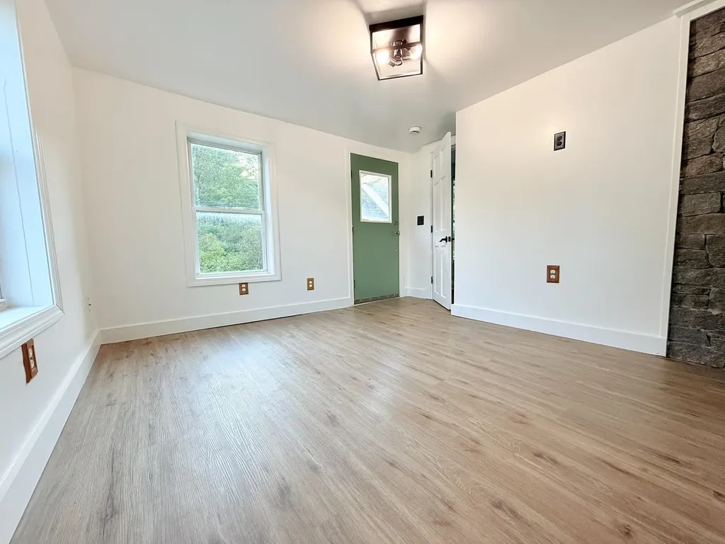 658 Chestnut Street Claremont NH 03743