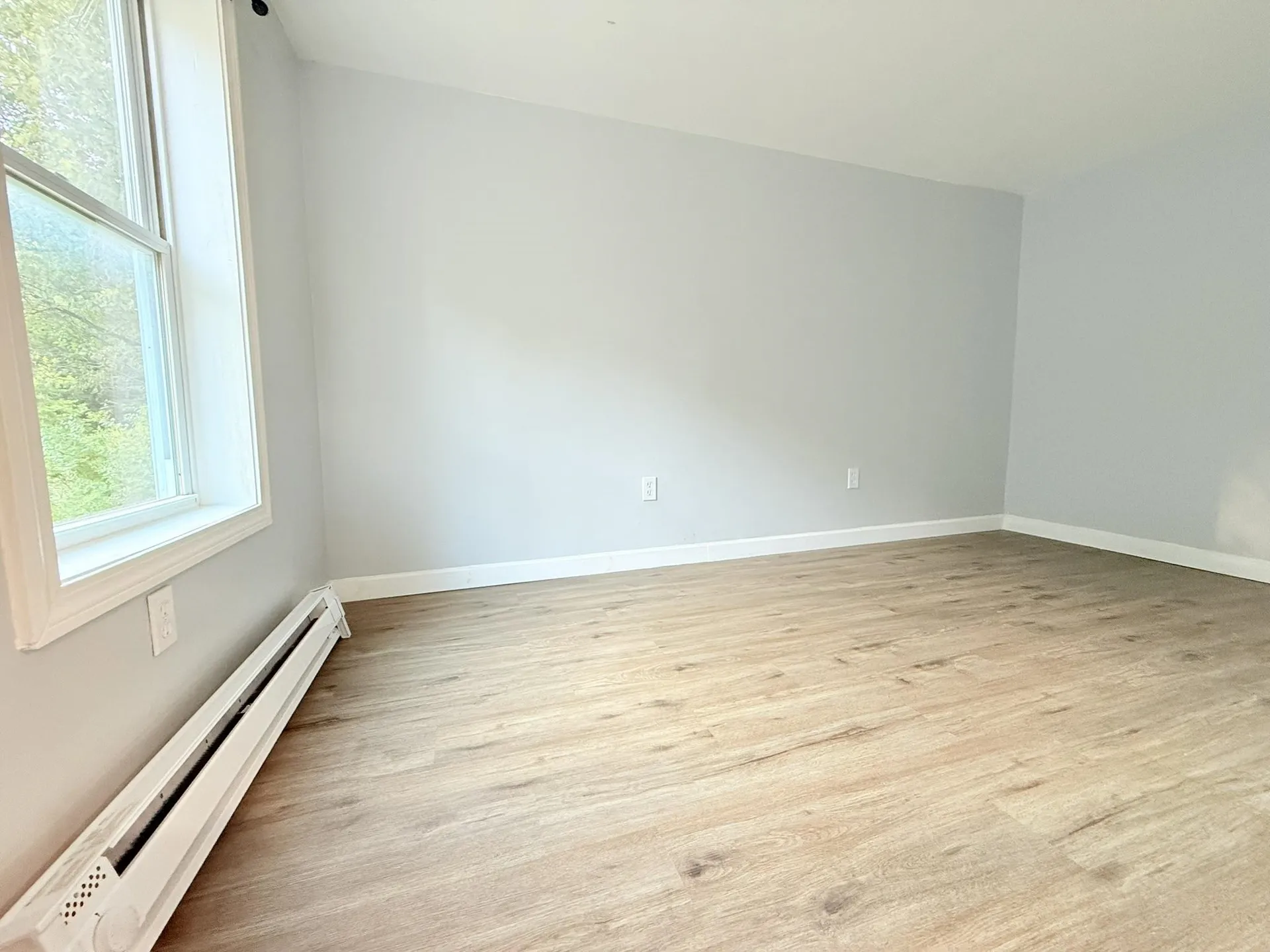 658 Chestnut Street Claremont NH 03743
