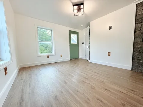 658 Chestnut Street Claremont NH 03743