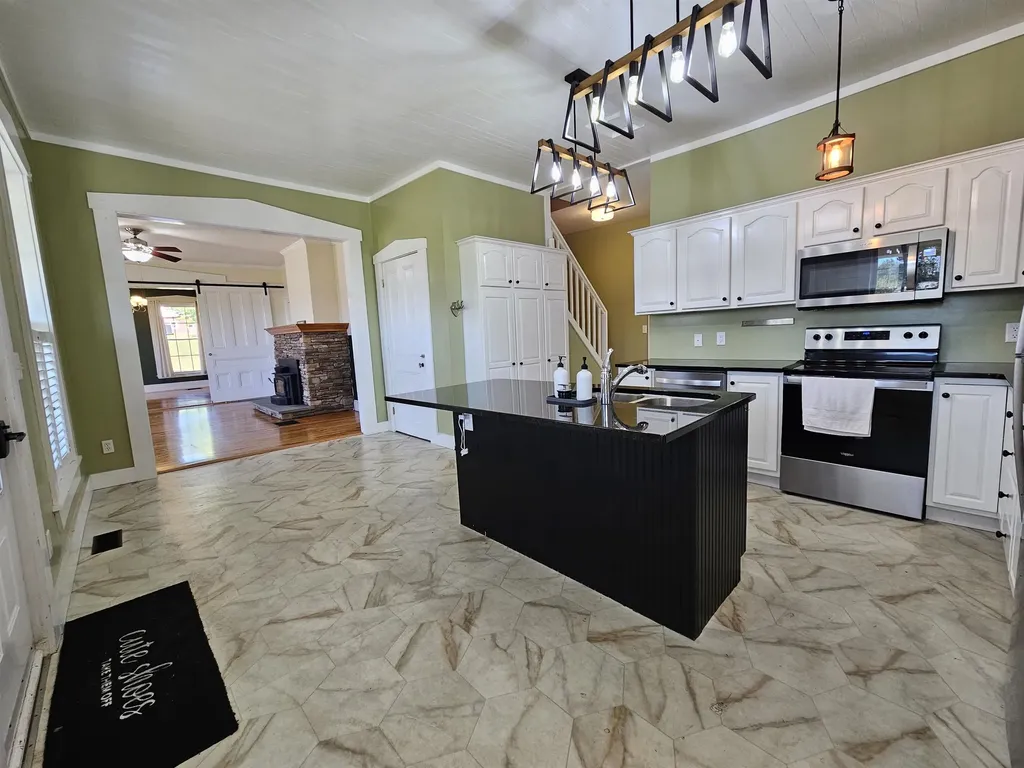 2753 Vt Route 5 Derby VT 05829