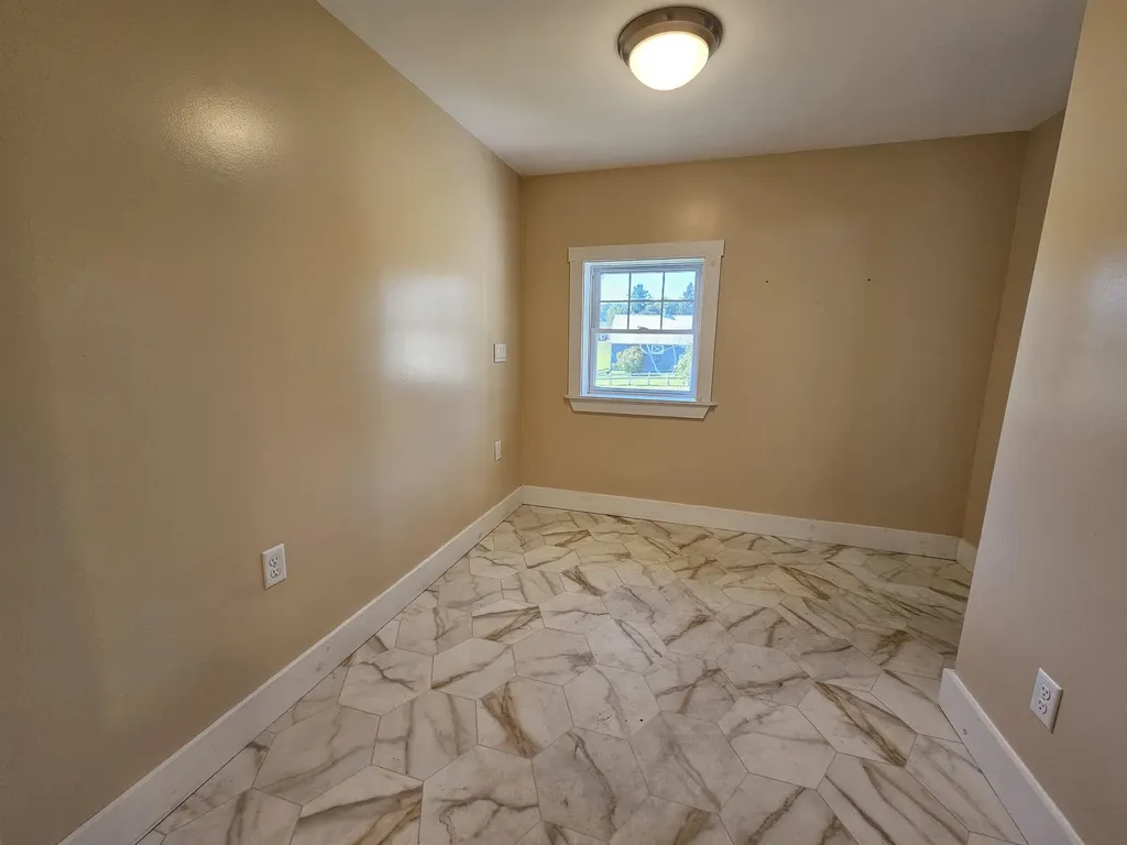 2753 Vt Route 5 Derby VT 05829