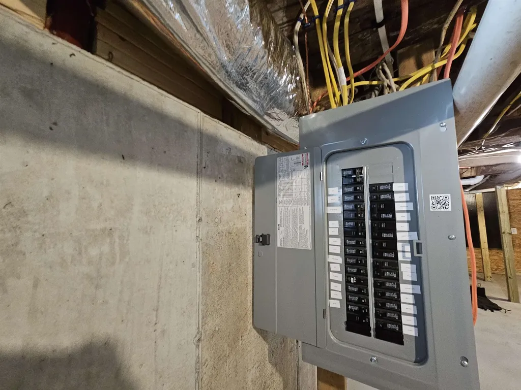 2753 Vt Route 5 Derby VT 05829