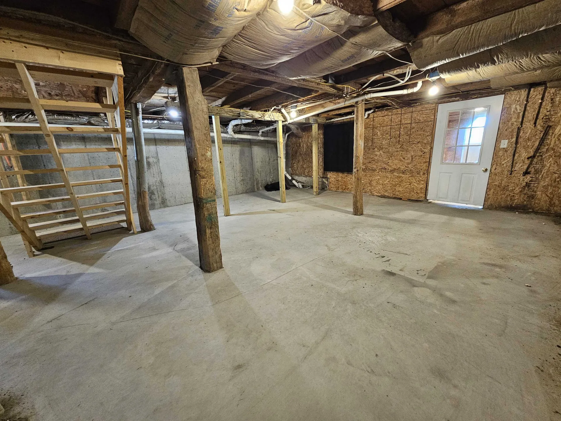 2753 Vt Route 5 Derby VT 05829