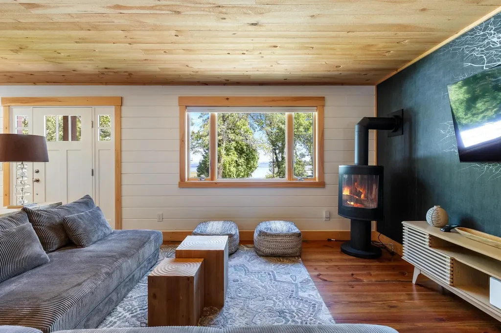 275 Mills Point Road Colchester VT 05446