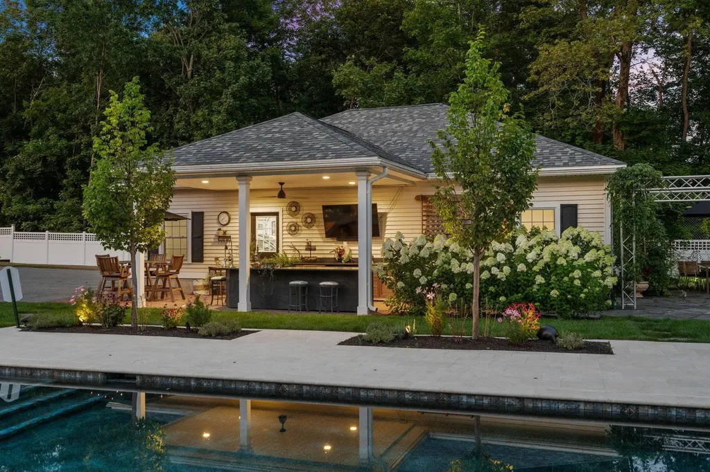 98 Silver Street Dover NH 03820