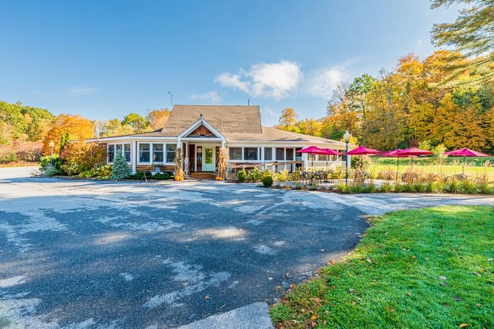 1568 Depot Street Manchester VT 05255