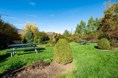 1568 Depot Street Manchester VT 05255