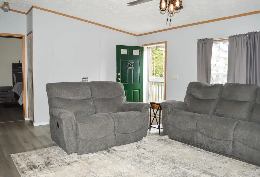 30 Bridge Street Charlestown NH 03603