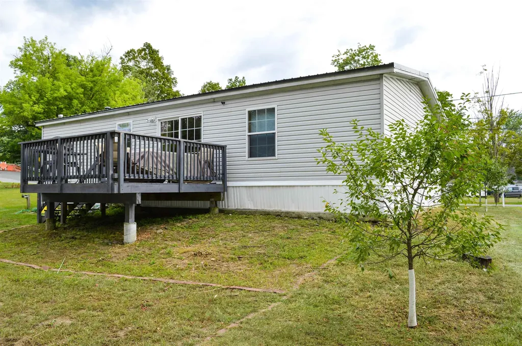 30 Bridge Street Charlestown NH 03603